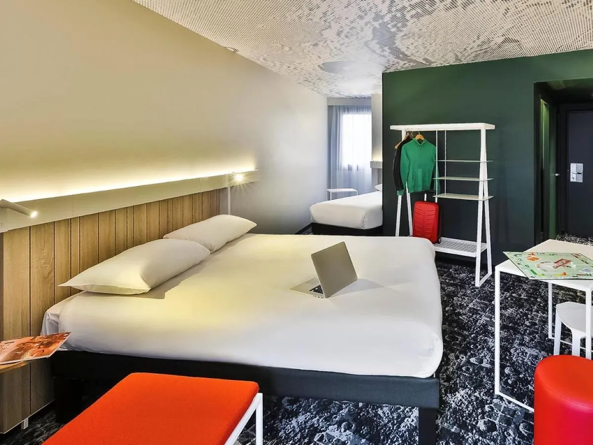 Ibis Annecy - Cran-Gevrier Hotel