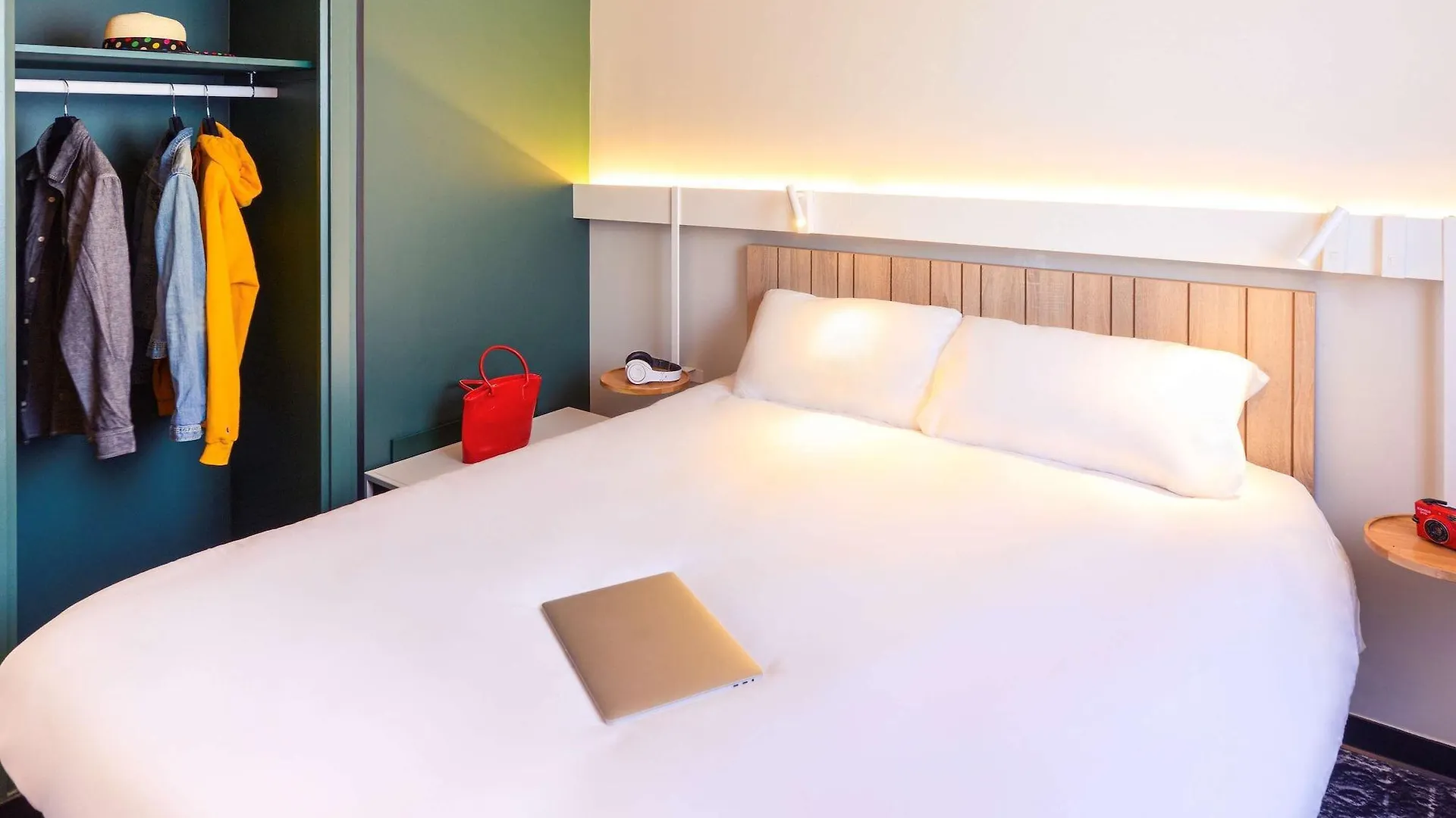 Ibis Annecy - Cran-Gevrier Hotel 3*,  France