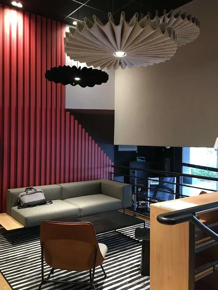 Ibis Annecy - Cran-Gevrier Hotel