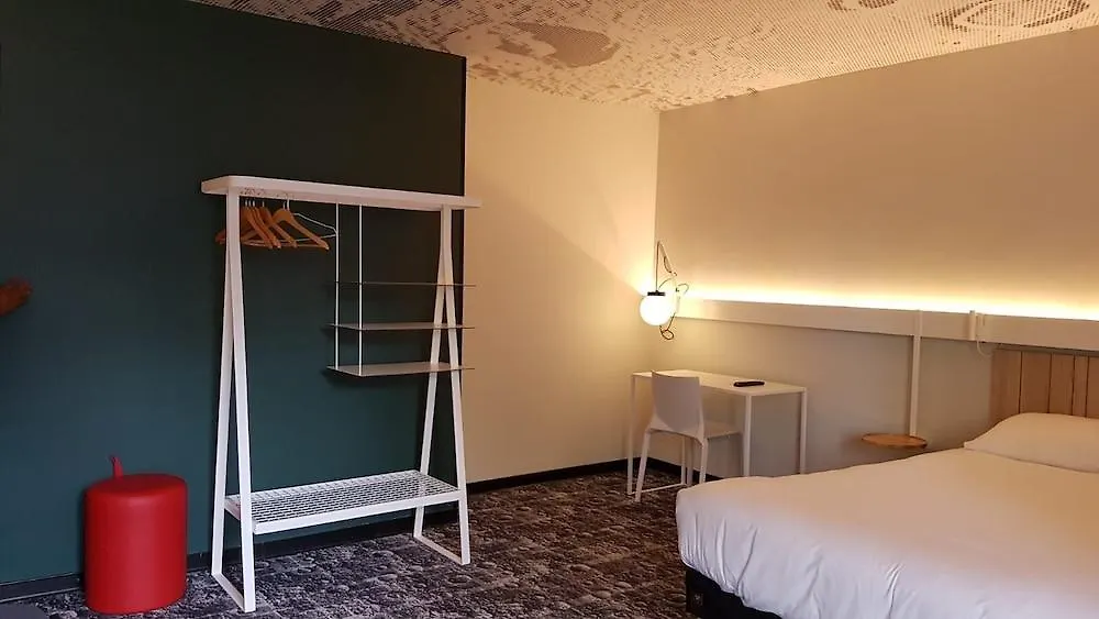 Ibis Annecy - Cran-Gevrier Hotel 3*,