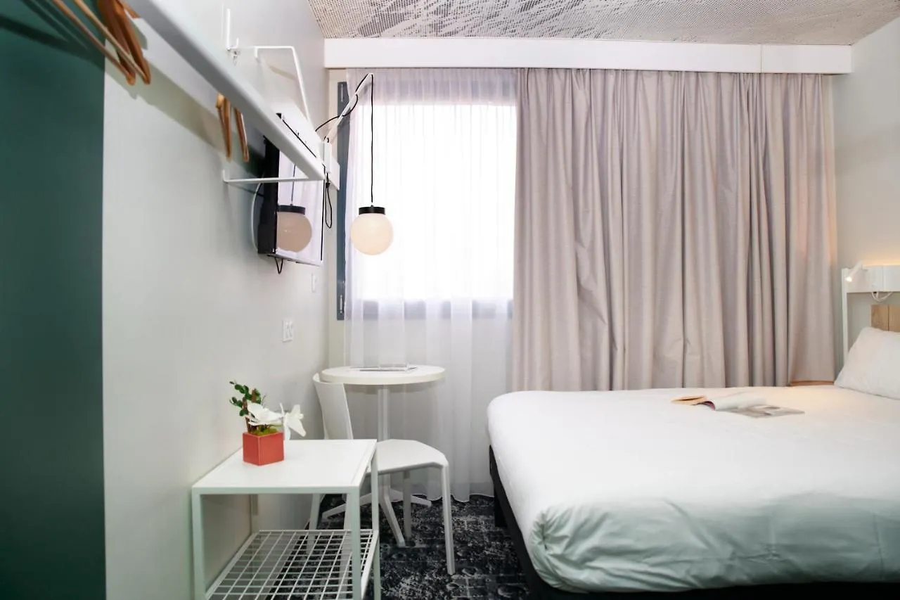 Ibis Annecy - Cran-Gevrier Hotel 3*,