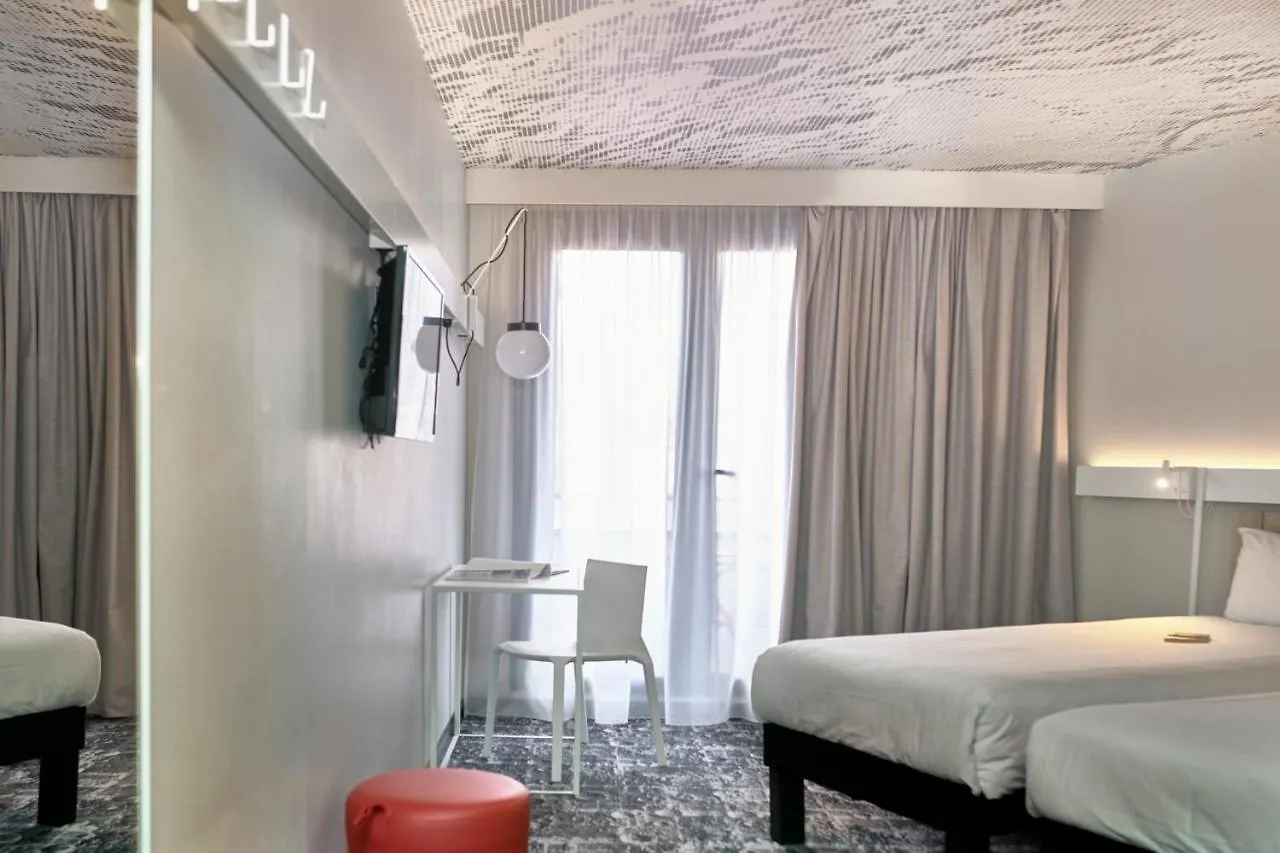 Ibis Annecy - Cran-Gevrier Hotel
