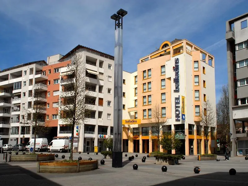 Ibis Annecy - Cran-Gevrier Hotel 3*,